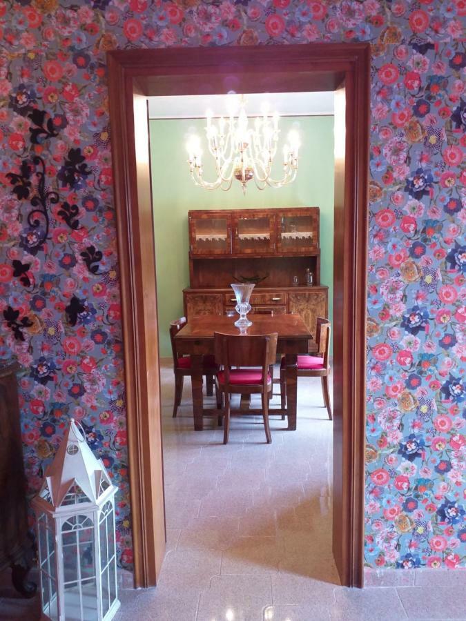 Отель La Montecchia House Montecchia di Crosara Экстерьер фото